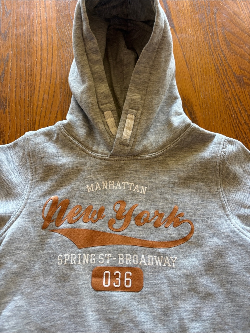 H&M Gray Hoodie with Brown New York Graphic Like New